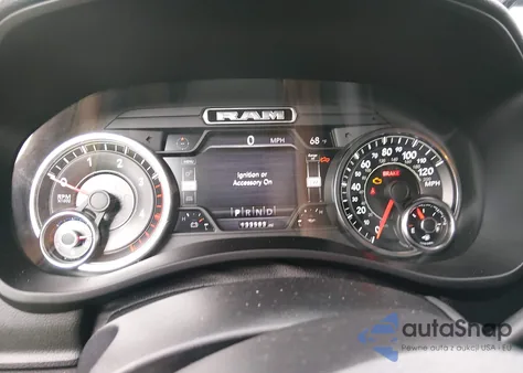 2020 Ram 2500 Big Horn 4X4 6'4 Box z USA, uszkodzony, nr VIN 3C6UR5DL1LG304759